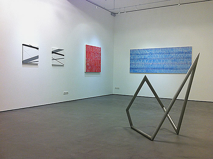 Galerie Judith Andreae, Ausstellungansicht Idee Konkret mit Werken von Nikola Dimitrov und Norbert Thomas
